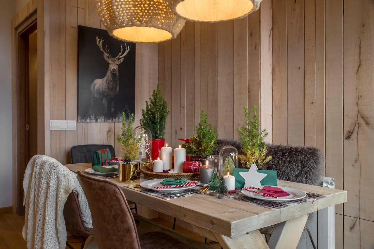 Atic De Luxe I Rustic A Esterri D'Aneu By Rural D'Aneu 0*,